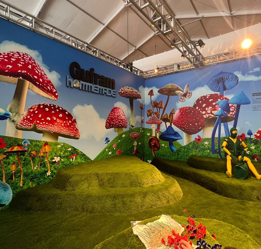 display and stands